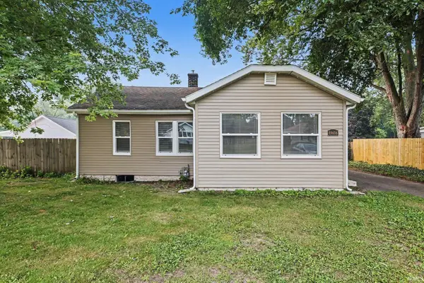 19606 Palisade Avenue, South Bend, IN 46637