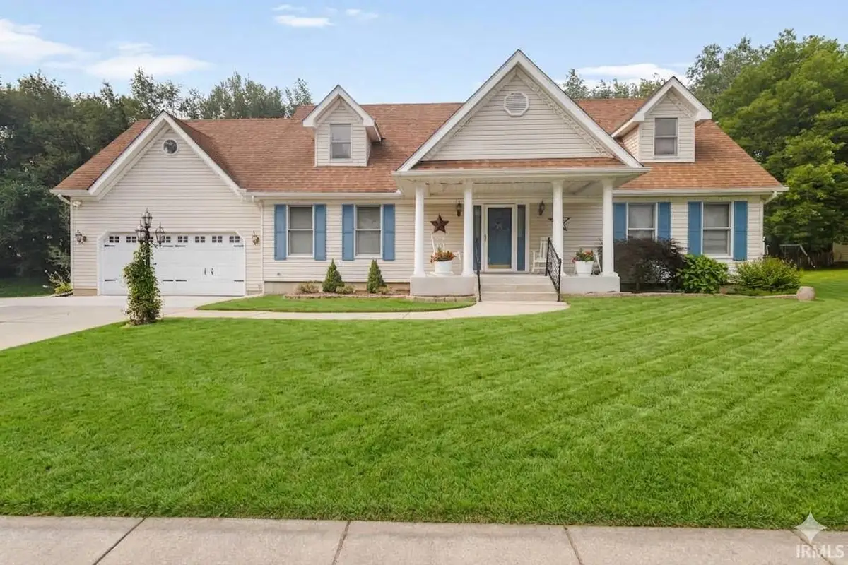 11425 Evergreen Boulevard, Granger, IN 46530 - #1