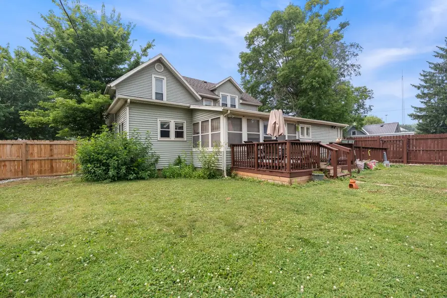 208 N Jefferson Street, Silver Lake, IN 46982 - #2