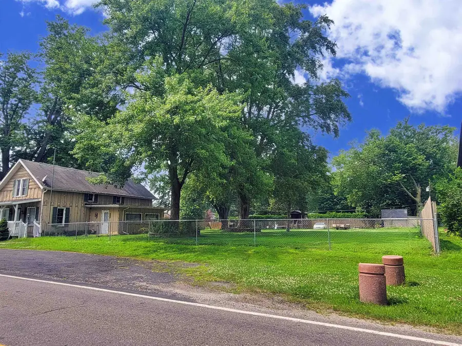 19279 County Road 40, Goshen, IN 46526 - #3