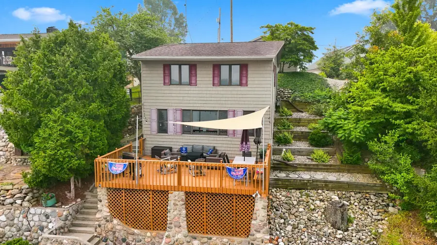 235 Lane 221b Hamilton Lk, Hamilton, IN 46742 - #2