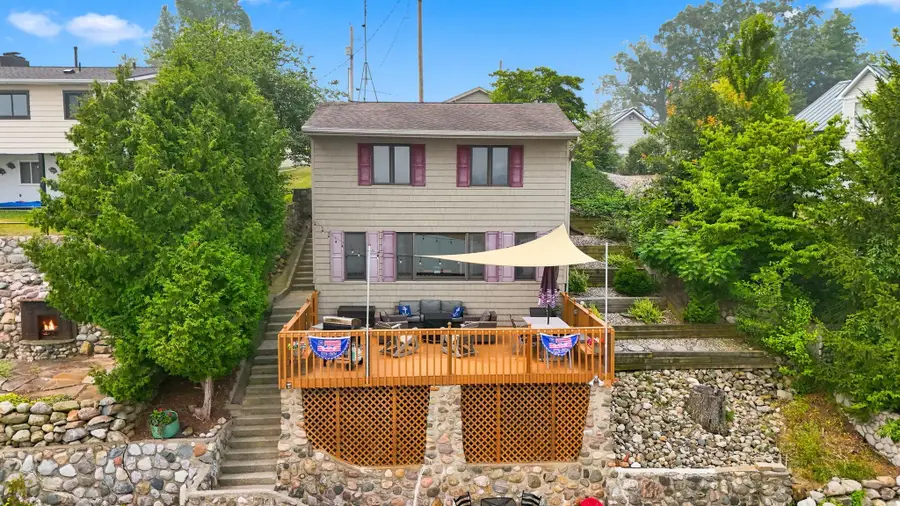 235 Lane 221b Hamilton Lk, Hamilton, IN 46742 - #3