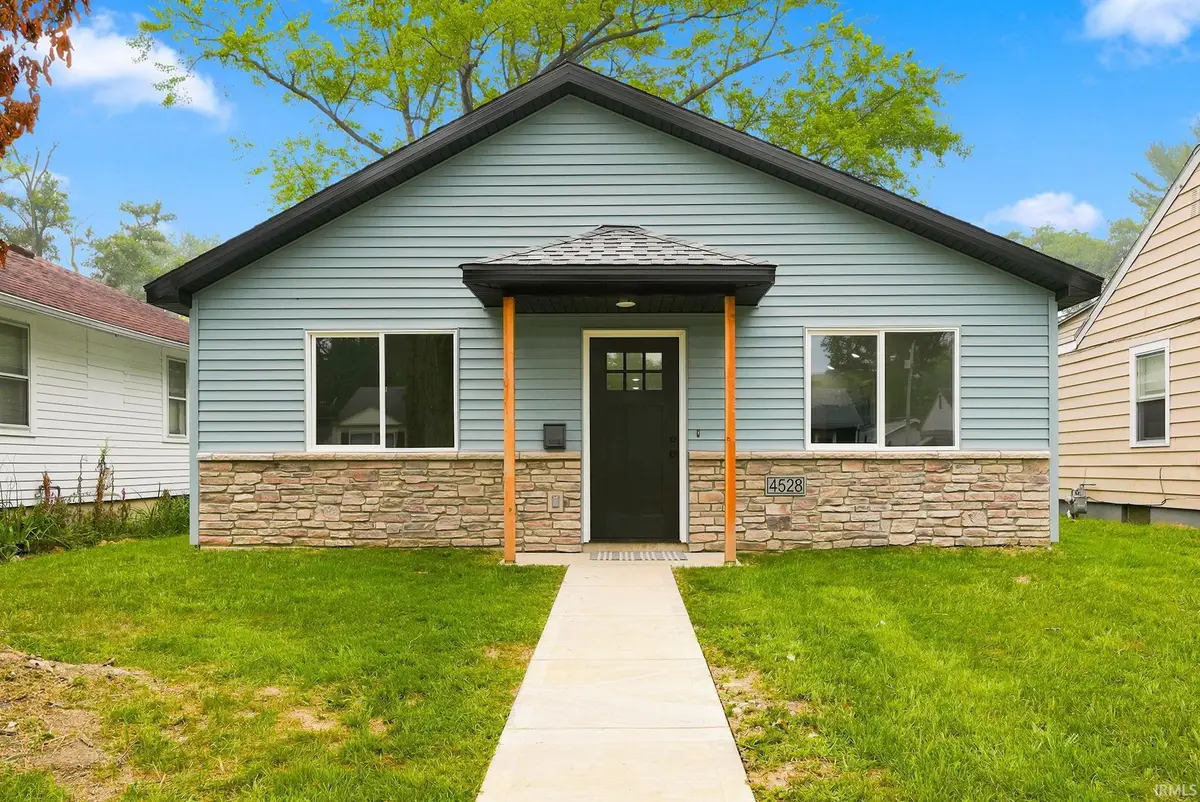 4528 S Park Drive, Fort Wayne, IN 46806 - #1