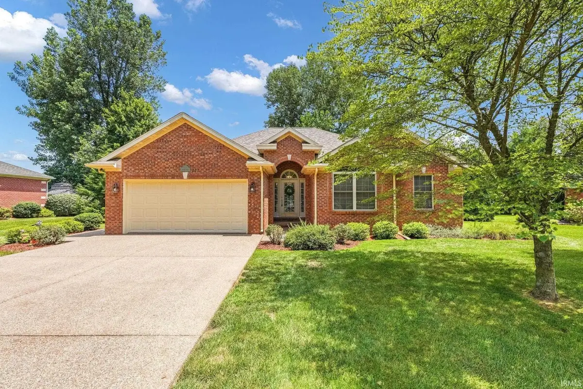 2807 Janeway Drive, Mount Carmel, IL 62863 - #1