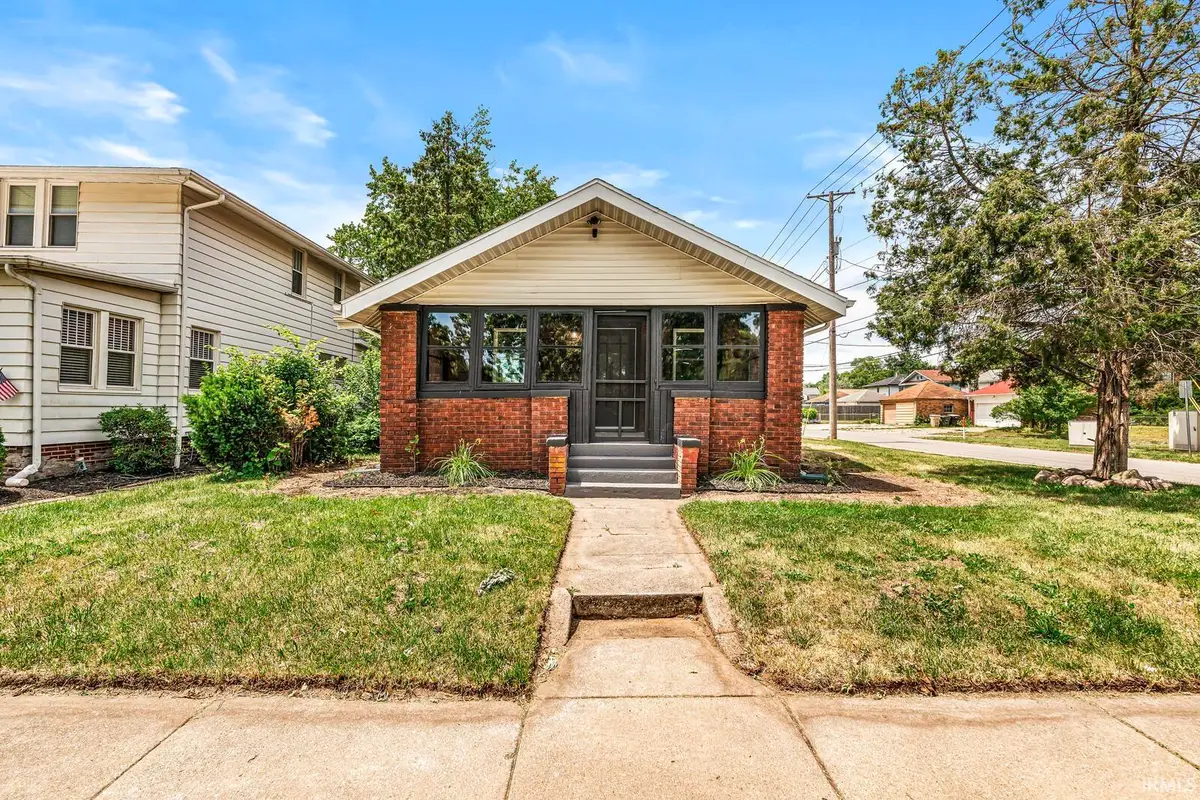 317 N Sunnyside Avenue, South Bend, IN 46617 - #1