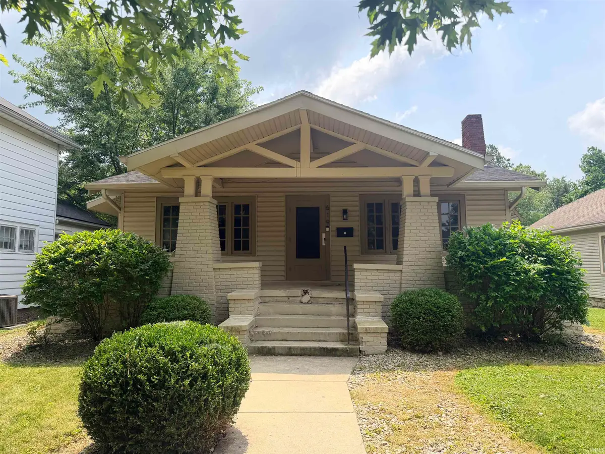 619 W Ashland Avenue, Muncie, IN 47303 - #1
