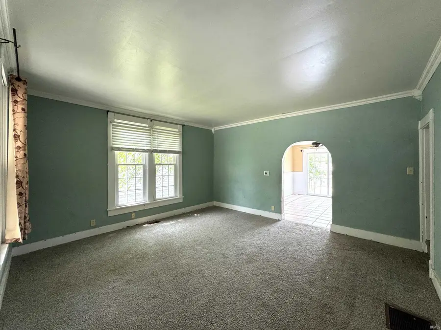 124 Columbia Avenue, Tipton, IN 46072 - #3