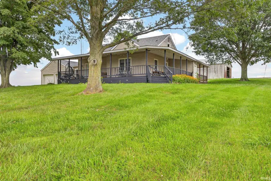 3192 W 100 S Road, Bloomfield, IN 47424 - #2