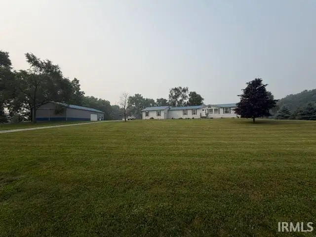 10200 E 700 S, Wolcottville, IN 46795 - #1