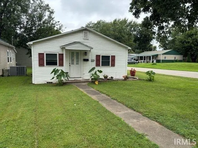 616 N Lincoln Avenue, Rockport, IN 47635 - #1