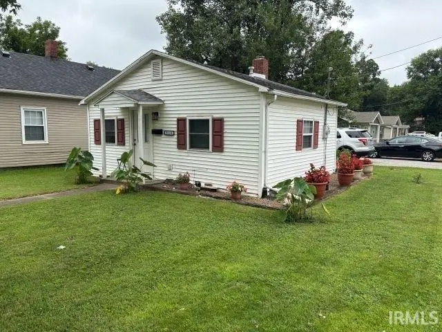 616 N Lincoln Avenue, Rockport, IN 47635 - #2