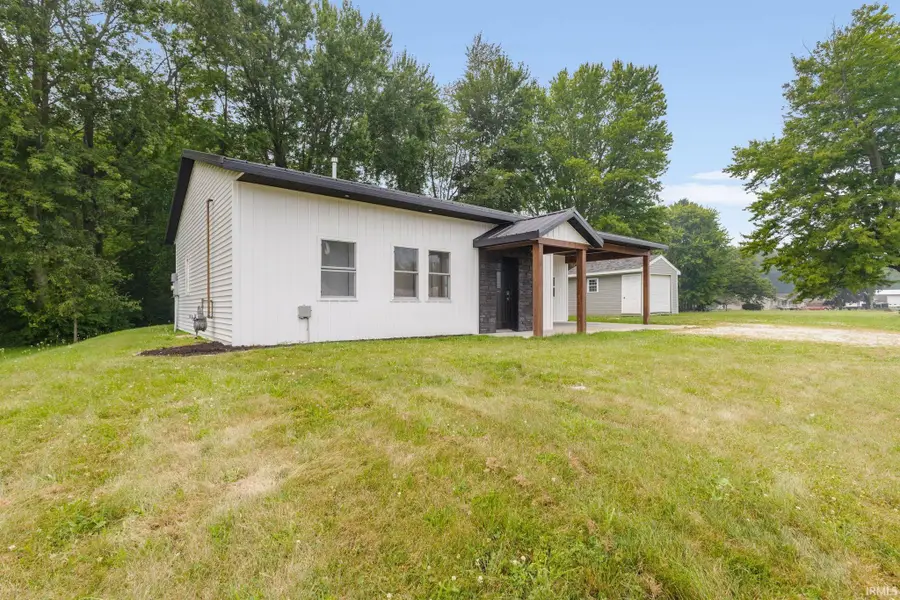 11509 N State Road 13, Syracuse, IN 46567 - #2