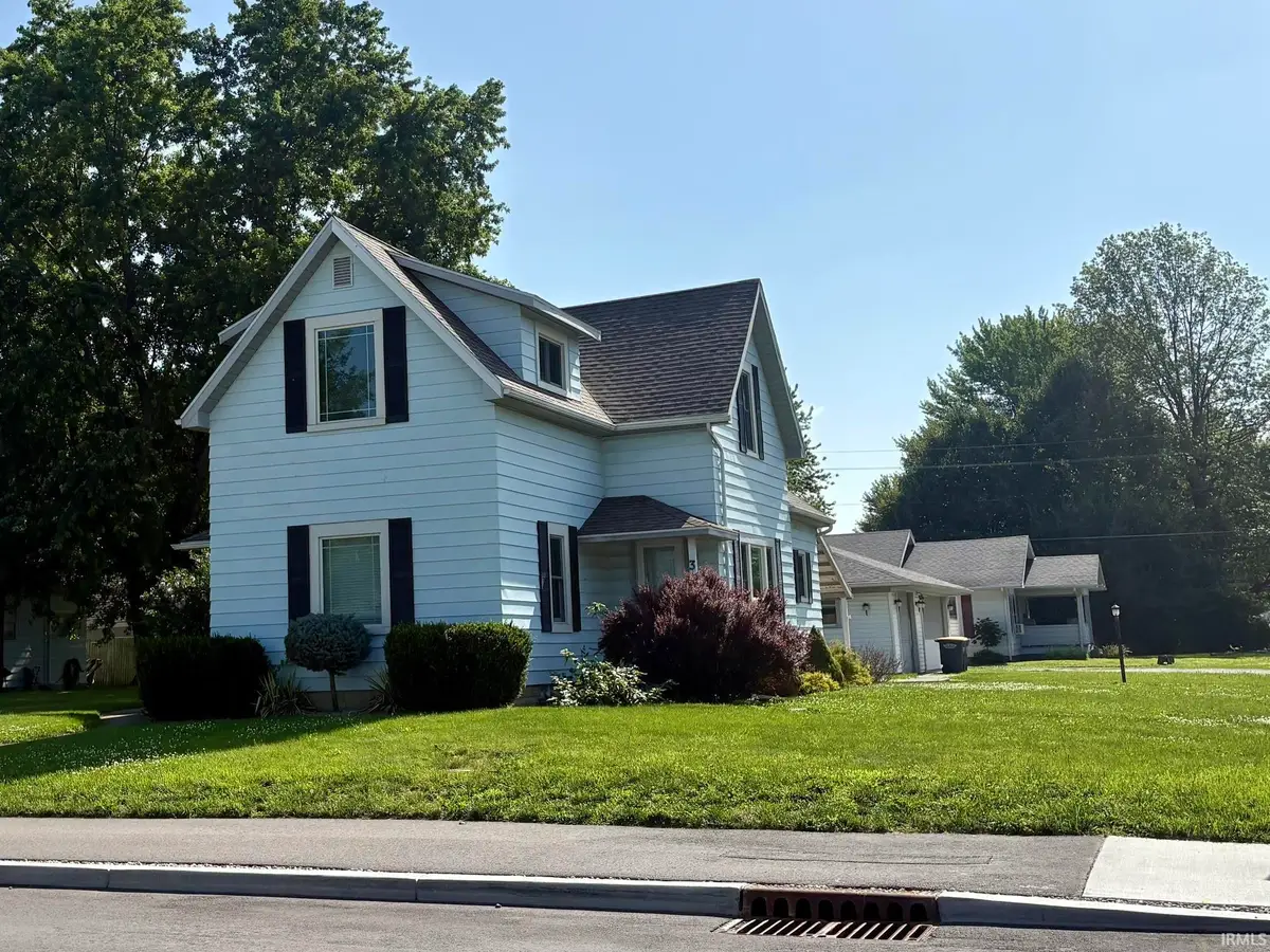 327 S West Street, Tipton, IN 46072 - #1