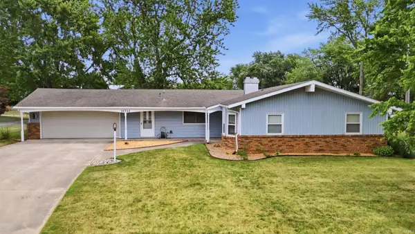 11712 Roberts Road, Harlan, IN 46743
