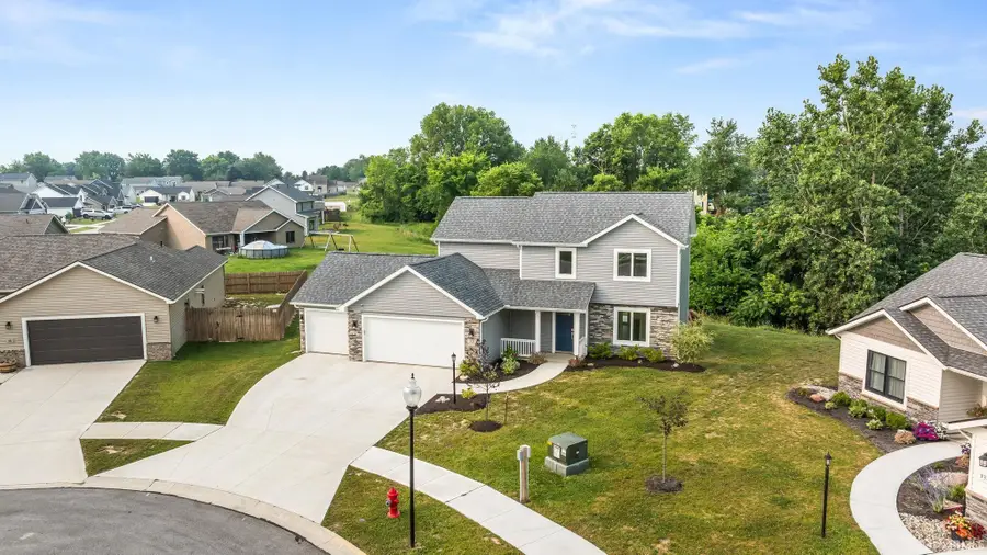 331 W Portsmouth Cove, Columbia City, IN 46725 - #3