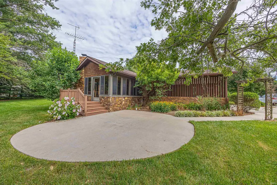 648 E 450s Road, Huntingburg, IN 47542 - #3