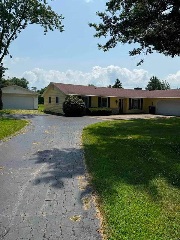 10457 S Wayne Road, Warren, IN 46792