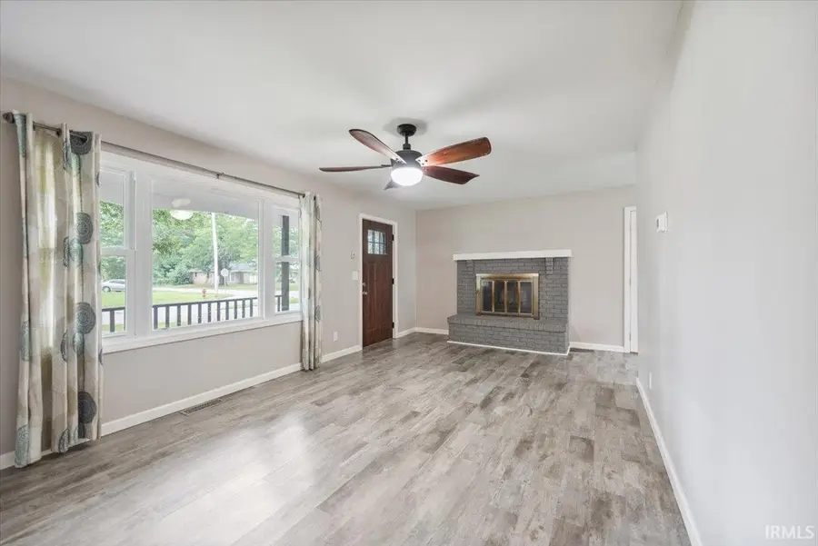 103 E Dewey Drive, Ellettsville, IN 47429 - #3