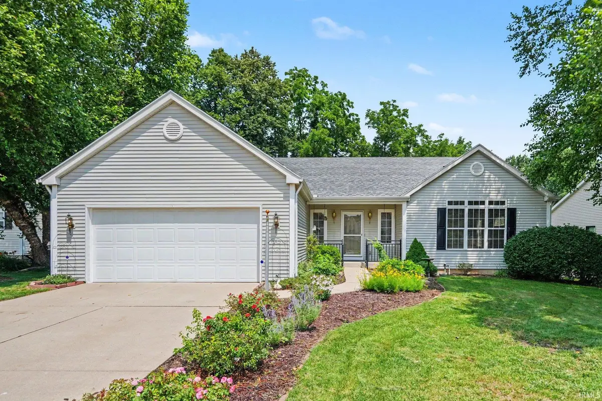 6433 Armstrong Drive, South Bend, IN 46614 - #1