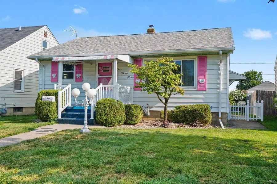 132 E 16th Street, Mishawaka, IN 46544 - #3