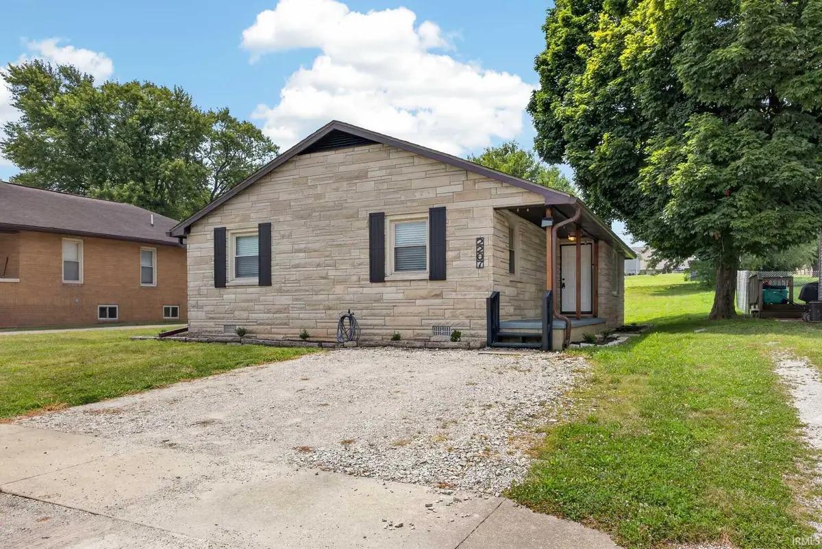 2207 I Street, Bedford, IN 47421 - #1