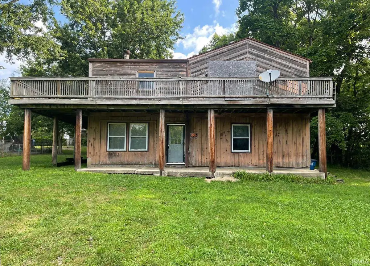 1107 10th Street, Bedford, IN 47421 - #1