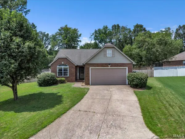 7948 Bayberry Drive, Evansville, IN 47711