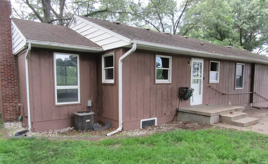 128 N Lake Cicott Drive, Logansport, IN 46947 - #2