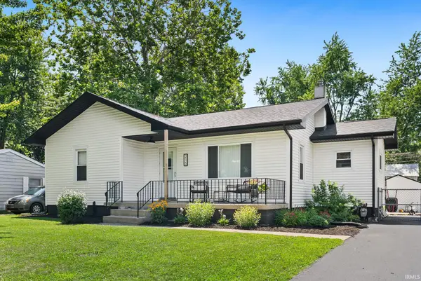 215 E Maple Grove Street, Syracuse, IN 46567