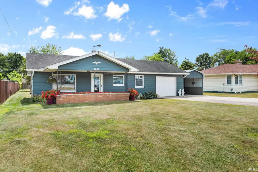 1809 E Mckinley Avenue, Mishawaka, IN 46545 - #2