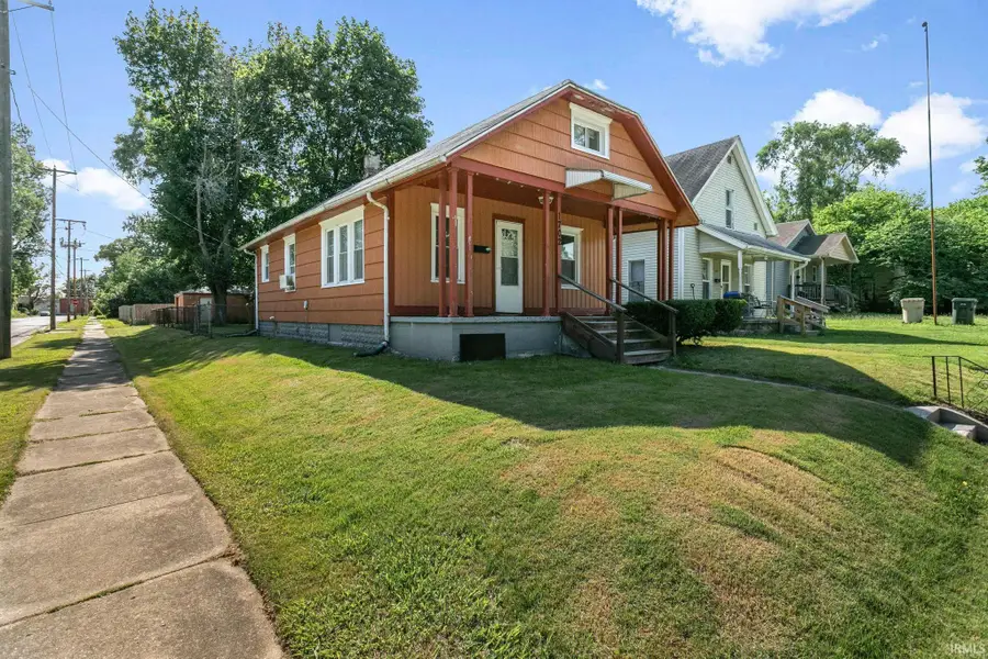 1702 S Taylor Street, South Bend, IN 46613 - #2