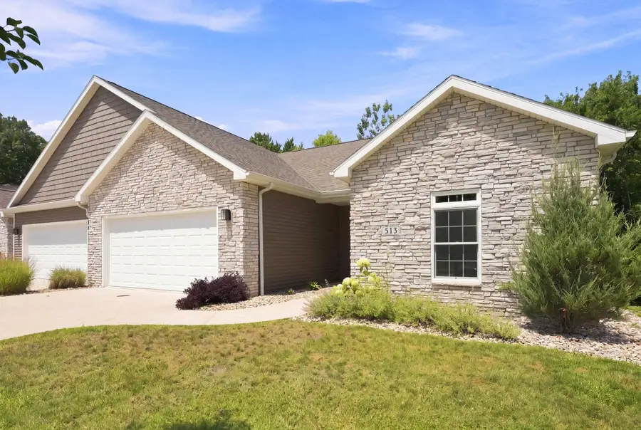 513 Williamson Circle, Angola, IN 46703 - #3
