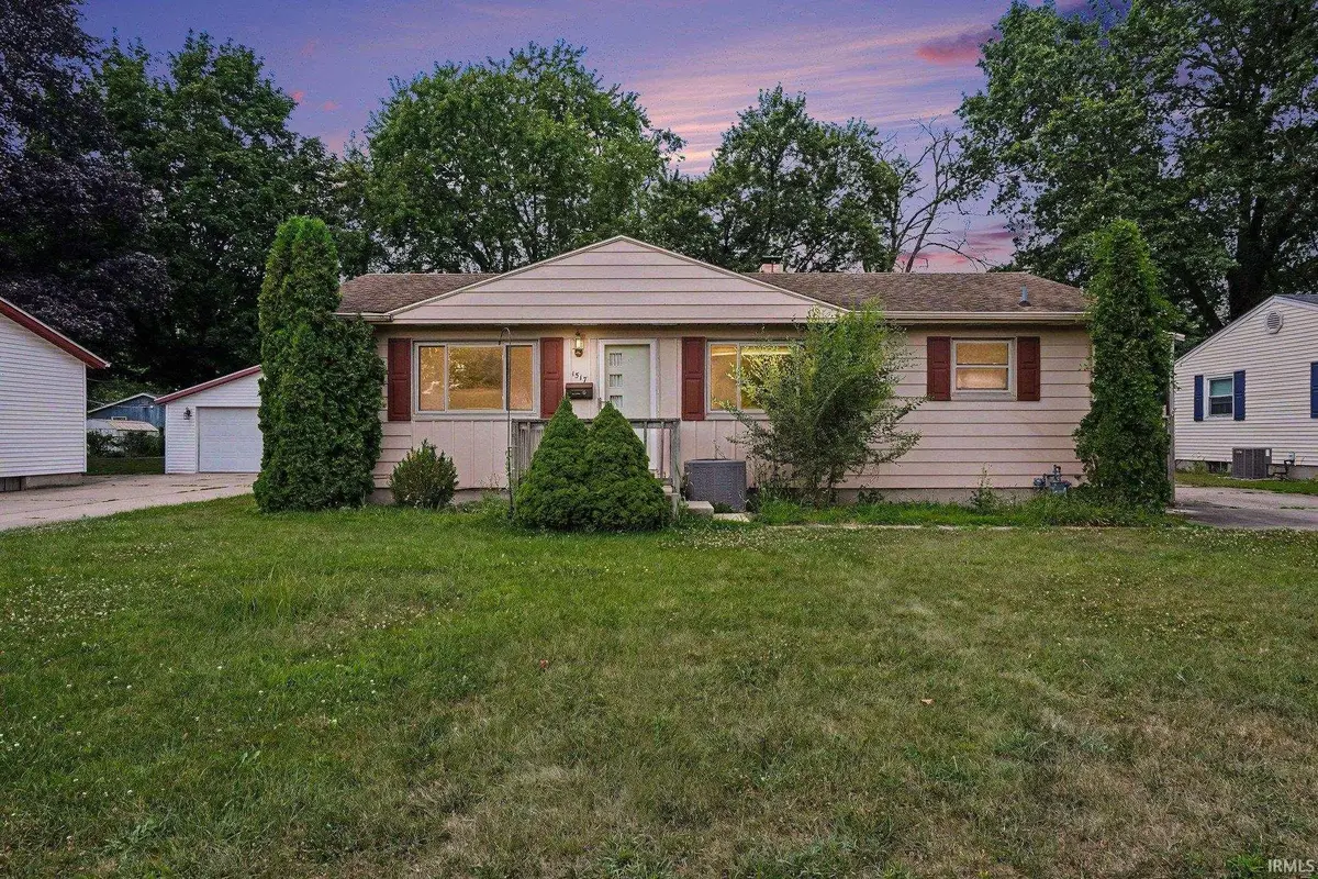 1517 Crestwood Boulevard, South Bend, IN 46635 - #1