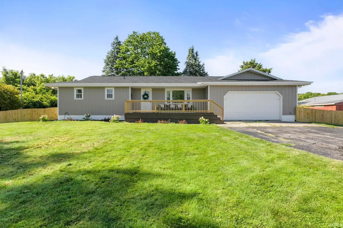 13550 Dragoon Trail, Mishawaka, IN 46544 - #1