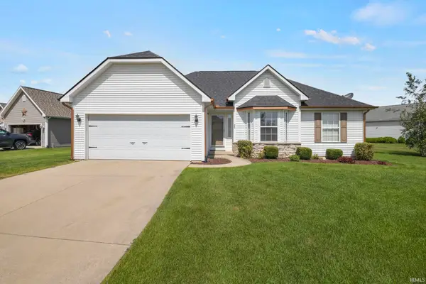 1610 Big Sky Court, Osceola, IN 46561