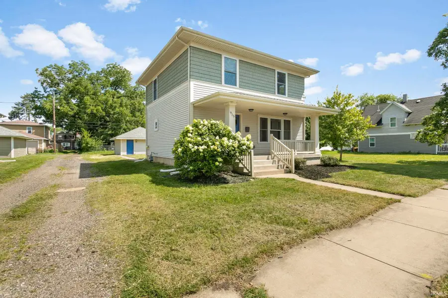 915 W Oak Street, South Bend, IN 46616 - #3