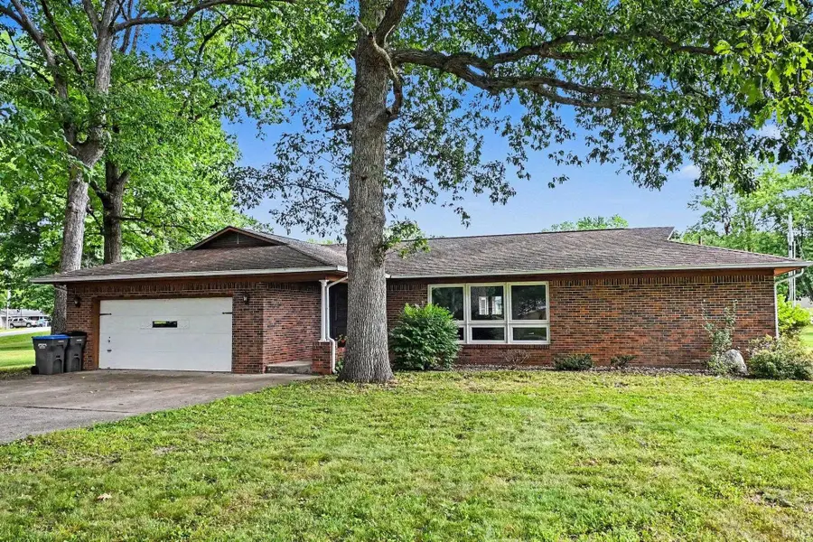 1313 Eola Drive, Winona Lake, IN 46590 - #3