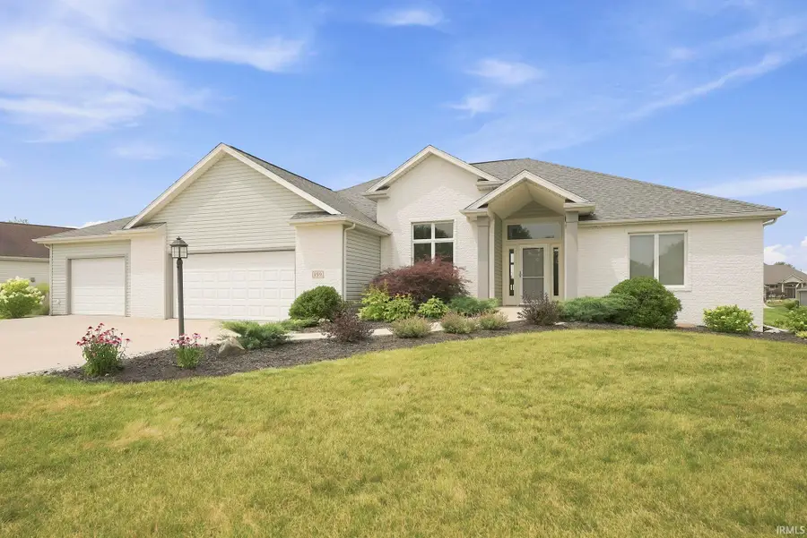 159 N Westchester Drive, Columbia City, IN 46725 - #2
