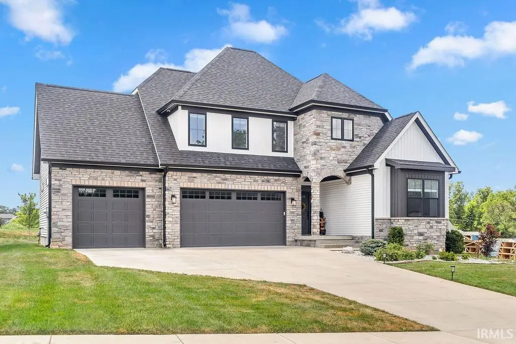 453 W That Road, Bloomington, IN 47403 - #1