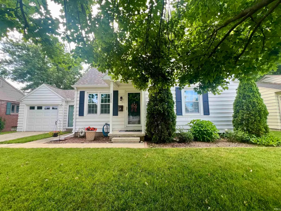 3225 Crescent Avenue, Logansport, IN 46947 - #2