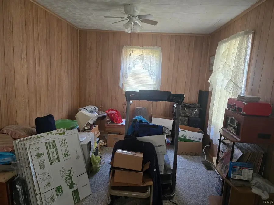 1615 W 9th Street, Marion, IN 46953 - #3
