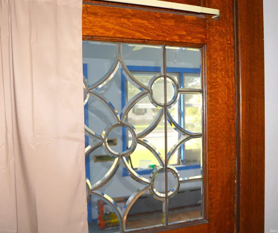304 N Main Street, Columbia City, IN 46725 - #3