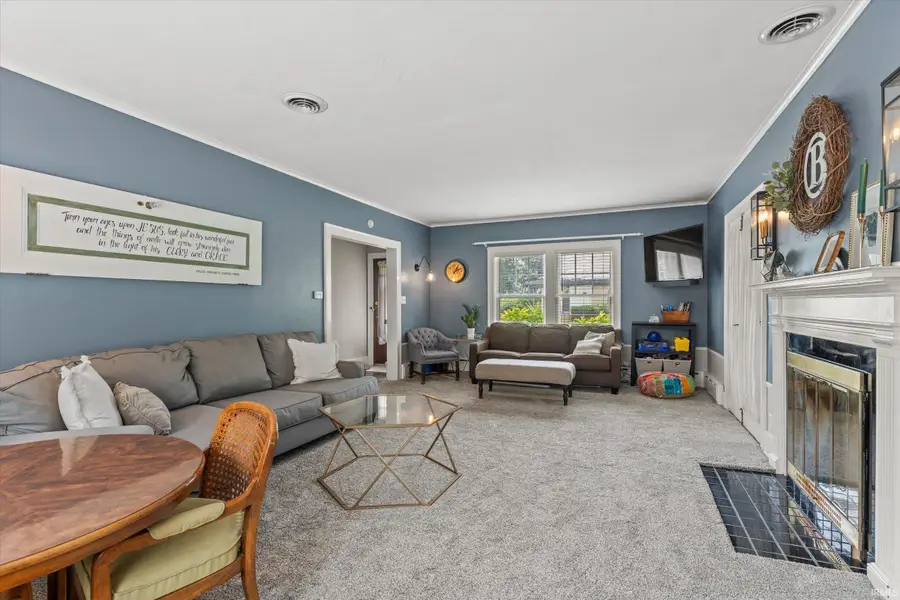 1102 E Wayne Street, South Bend, IN 46615 - #3