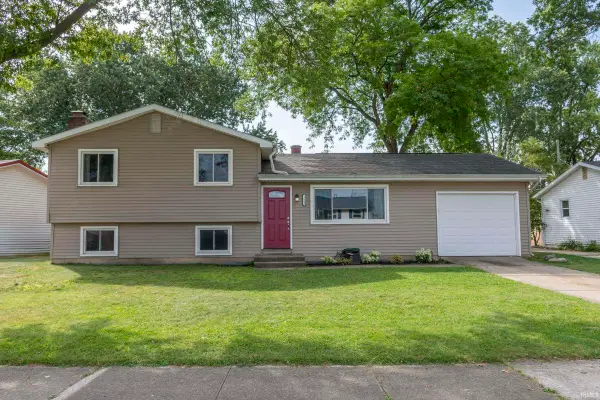 2653 Prescott Drive, Mishawaka, IN 46544