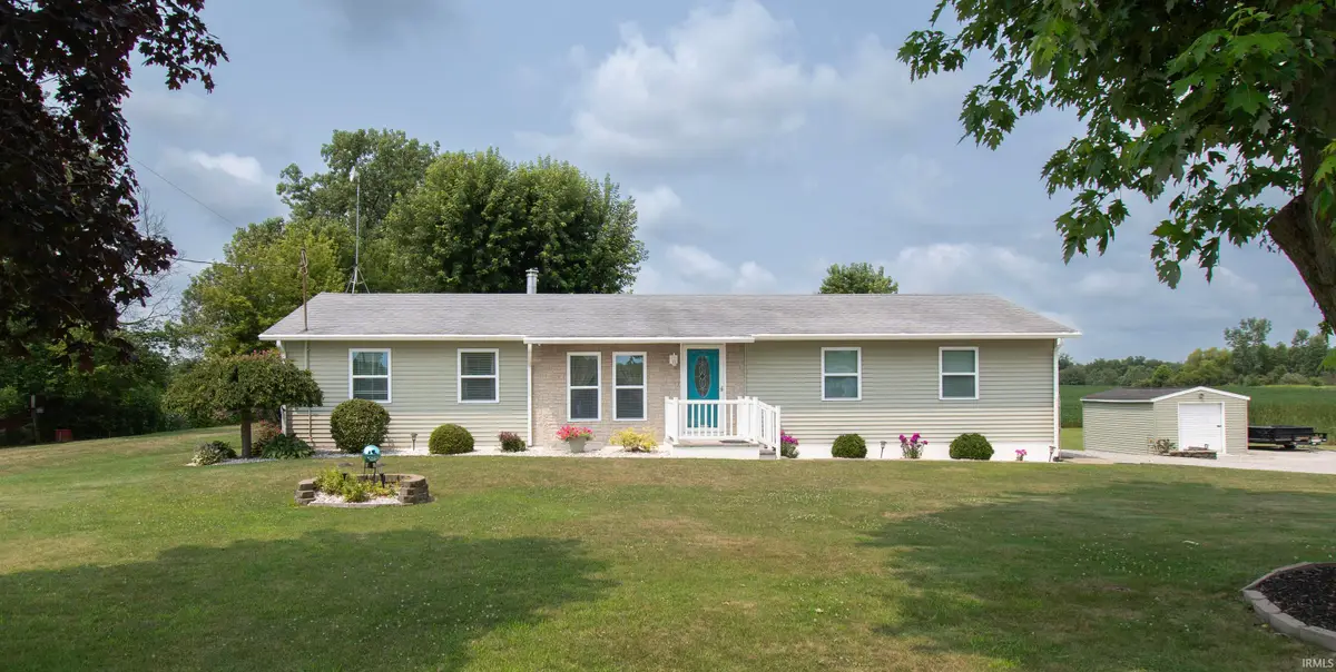 6630 S State Road 3, Wolcottville, IN 46795 - #1