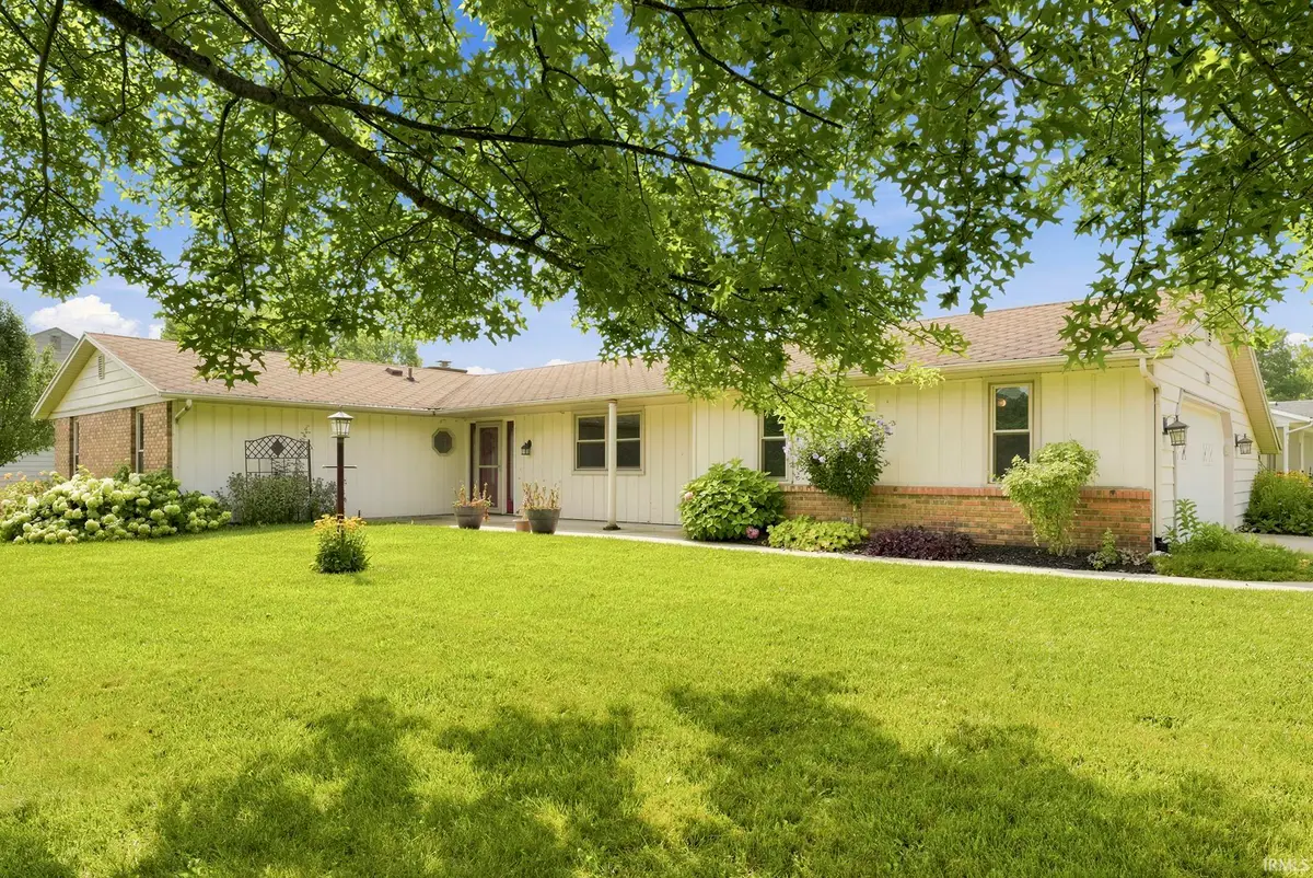 5203 Oak Mast Trail, Fort Wayne, IN 46804 - #1