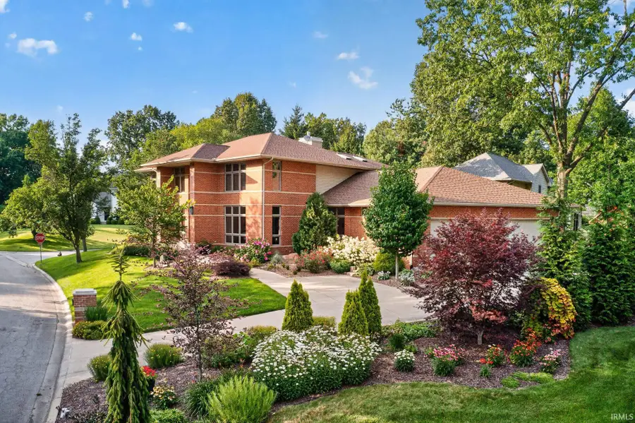 52752 Willow Bend Drive, Granger, IN 46530 - #2