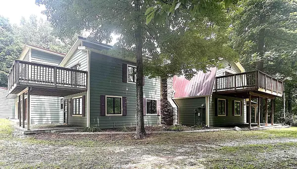 1747 E Tall Oaks Lane, Greencastle, IN 46135