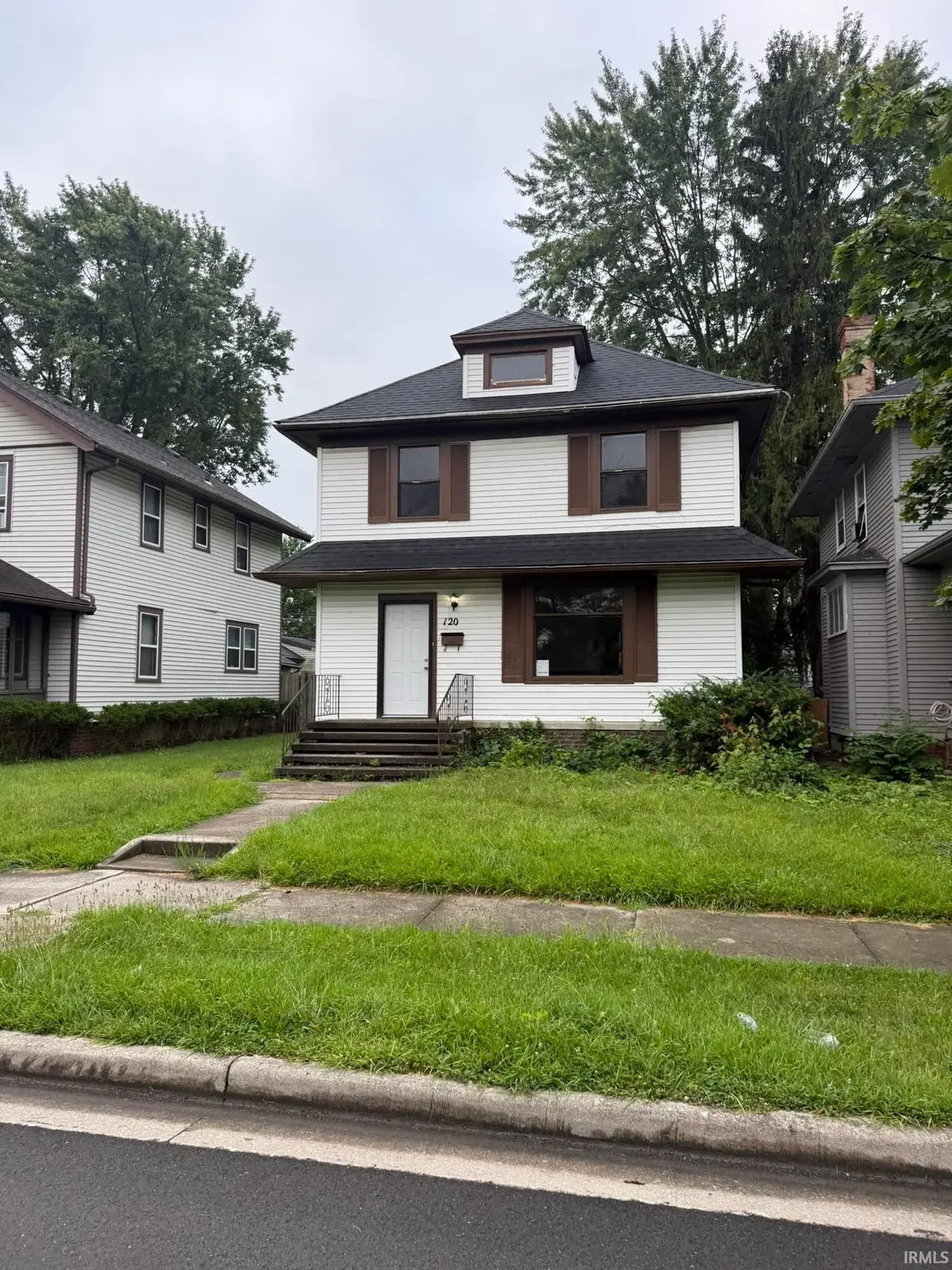 120 E Foster Parkway, Fort Wayne, IN 46806 - #1