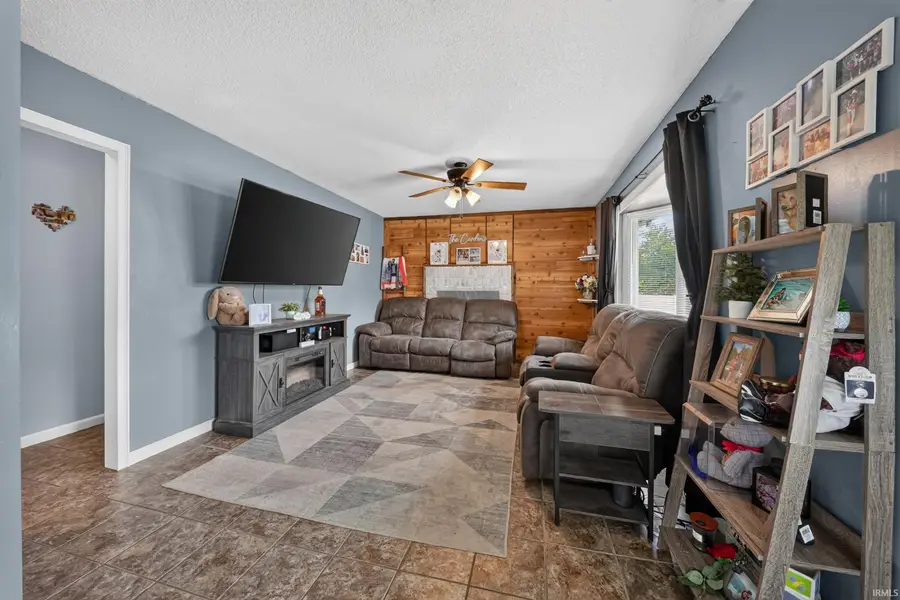 526 S 8th Street, Rockport, IN 47635 - #2
